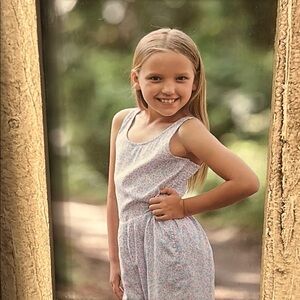 Cat & Jack Floral Girls Jumpsuit with Peek-a-boo Back Detail Girls Sz L (10-12)